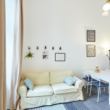 Savor Apartments Praha Bagian luar foto