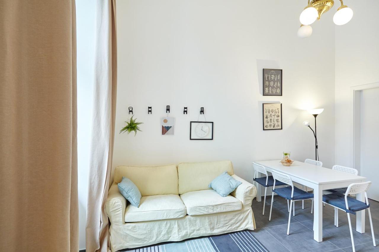 Savor Apartments Praha Bagian luar foto