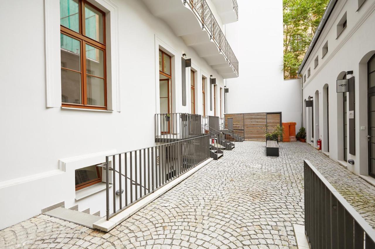 Savor Apartments Praha Bagian luar foto